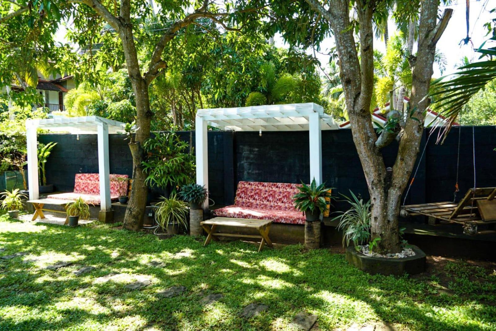 Hotel Cozy House Udawalawe Esterno foto